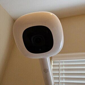 Nanit N301US Pro Smart Baby Monitor and Floor Stand